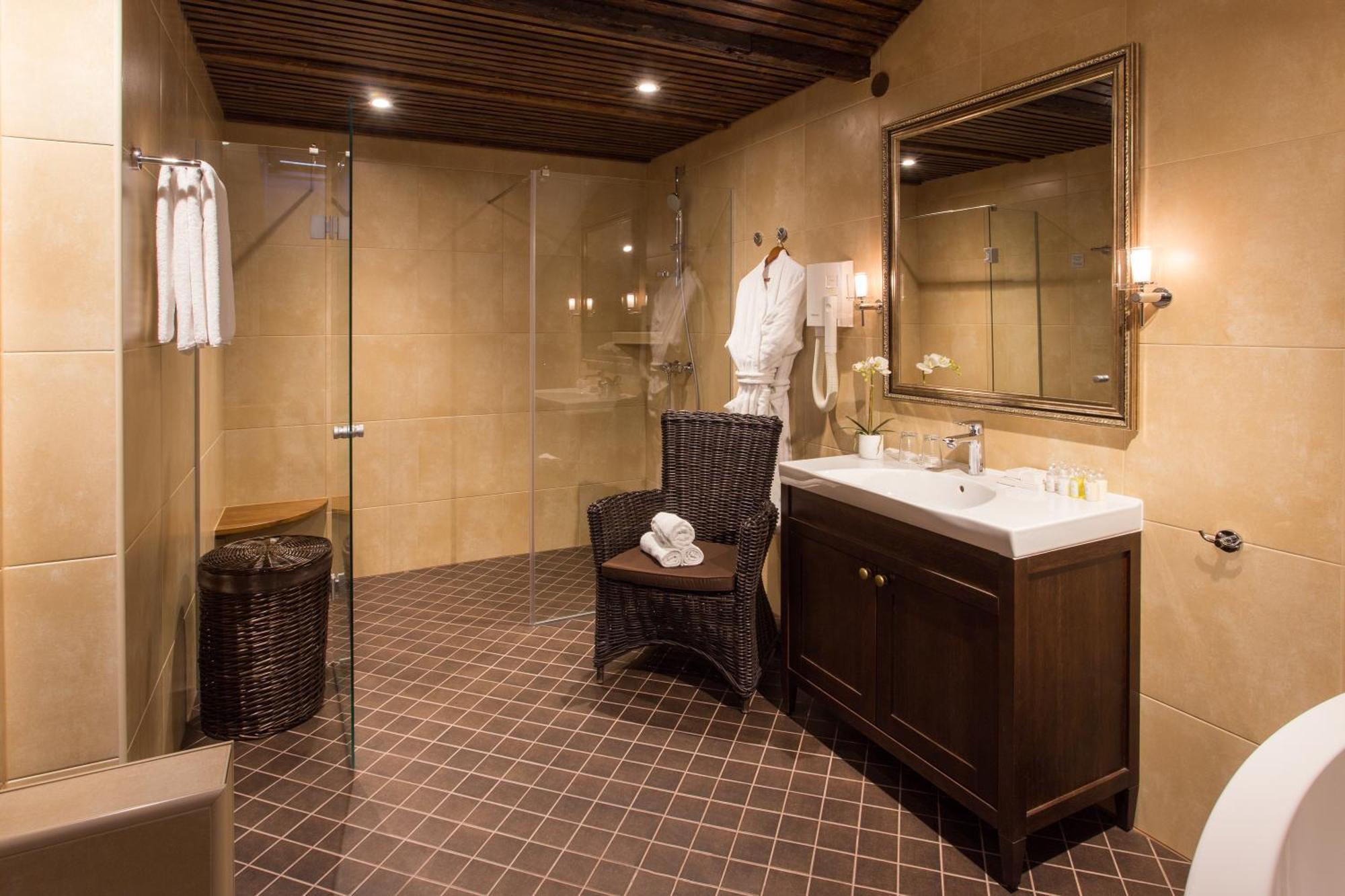 Junior Suite Deluxe Zen con Vasca Idromassaggio